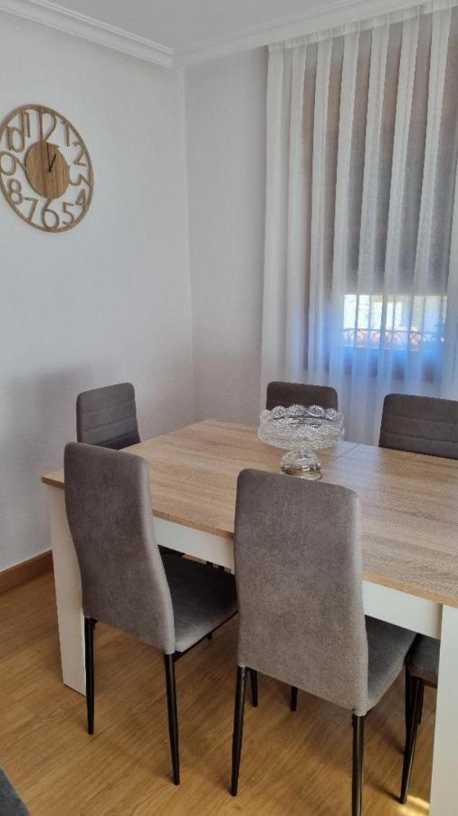הוילה Onís La Casa De Carolina מראה חיצוני תמונה